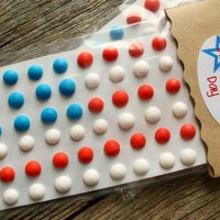 How-To: Patriotic Candy Buttons