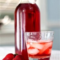 DIY Strawberry Vodka