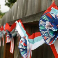 Flashback: Cheery Fourth of July Garland