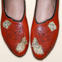 How Custom Embroidered Leather Shoes Are Made