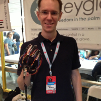 Maker Faire New York: Keyglove Gestural Input Device