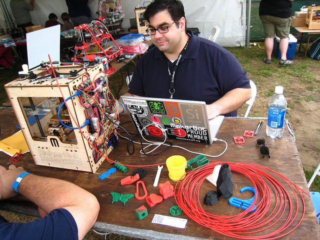 Maker Faire New York 3D Printer Village: Interview with John Abella