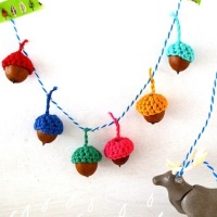 How-To: Crocheted Acorn Garland