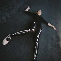 DIY Skeleton Tights