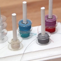 How-To: Tabletop Bobbin Holder