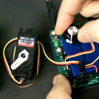Arduino 101: Potentiometers and Servos