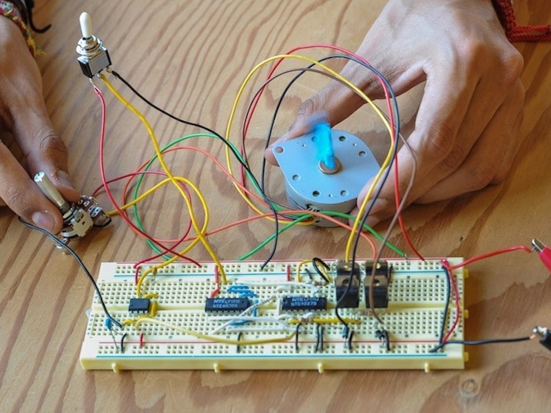Control Three Types of Motors with 555 Timers | Make: logic diagram maker 