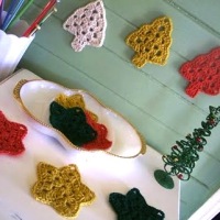 How-To: Crocheted Christmas Tree Grannies