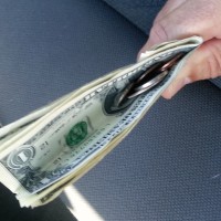 Currency Manager Tip for Drive-up Windows