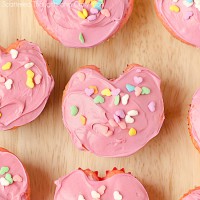 How-To: Heart-Shaped Cupcakes