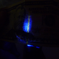 Simple UV Counterfeit-Money Detector