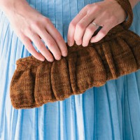 How-To: Knit Wool Clutch