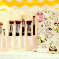 How-To: Makeup Brush Pouch