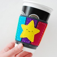 How-To: Mario-Inspired Rainbow Road Coffee Cuff