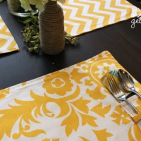 How-To: Picnic-Style Placemats