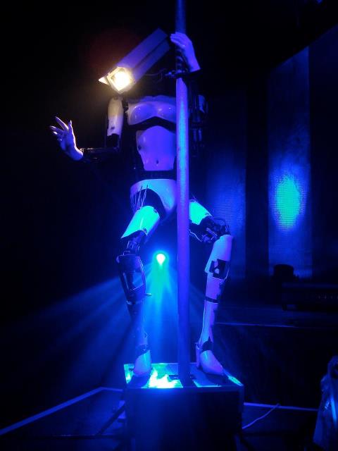 giles walker pole dancing robots