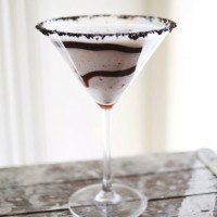 Recipe: Cookies & Cream Martini