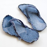 How-To: Indoor Recycled Jeans Flip Flops