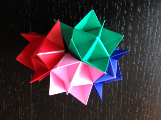 Origami Spike Ball Step 11