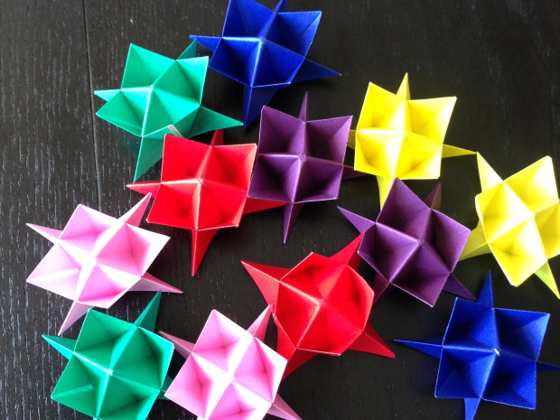 Origami Spike Ball Step 8