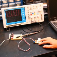 Use an Oscilloscope to See Your Pulse