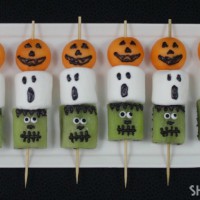 Recipe: Halloween Fruit Kabobs