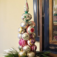 Christmas Ornament Tree
