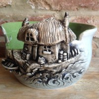 “Cottage By The Sea” Ceramic Yarn Bowl