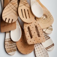 Hostess Gift Idea: Etched Wooden Spoons