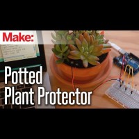Monitor Your Indoor Garden With Weekend Projects and the Potted Plant Protector