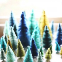 How-To: Bottle Brush Trees in Custom Colors