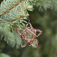 How To: Make Star Wire Ornaments