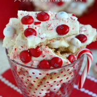 Recipe: White Chocolate Peppermint Sugar Cookie Bark