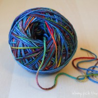 How-To: Make a Center-Pull Ball of Yarn with a Pill Bottle