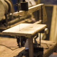 How-To: Turn a Sewing Machine into a Scroll Saw