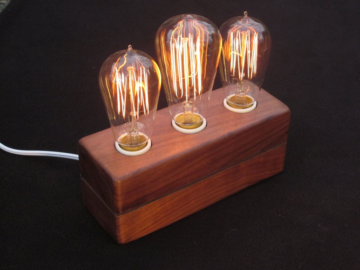 Vintage Bulb Lamp