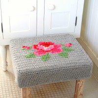 Decor Inspiration: Cross-Stitched Crocheted Footstool Cover