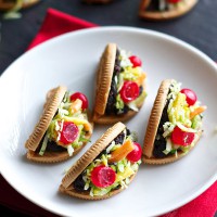 How-To: Oreo Taco Cookies