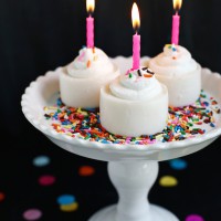 Recipe: Birthday Cake Jell-O Shots