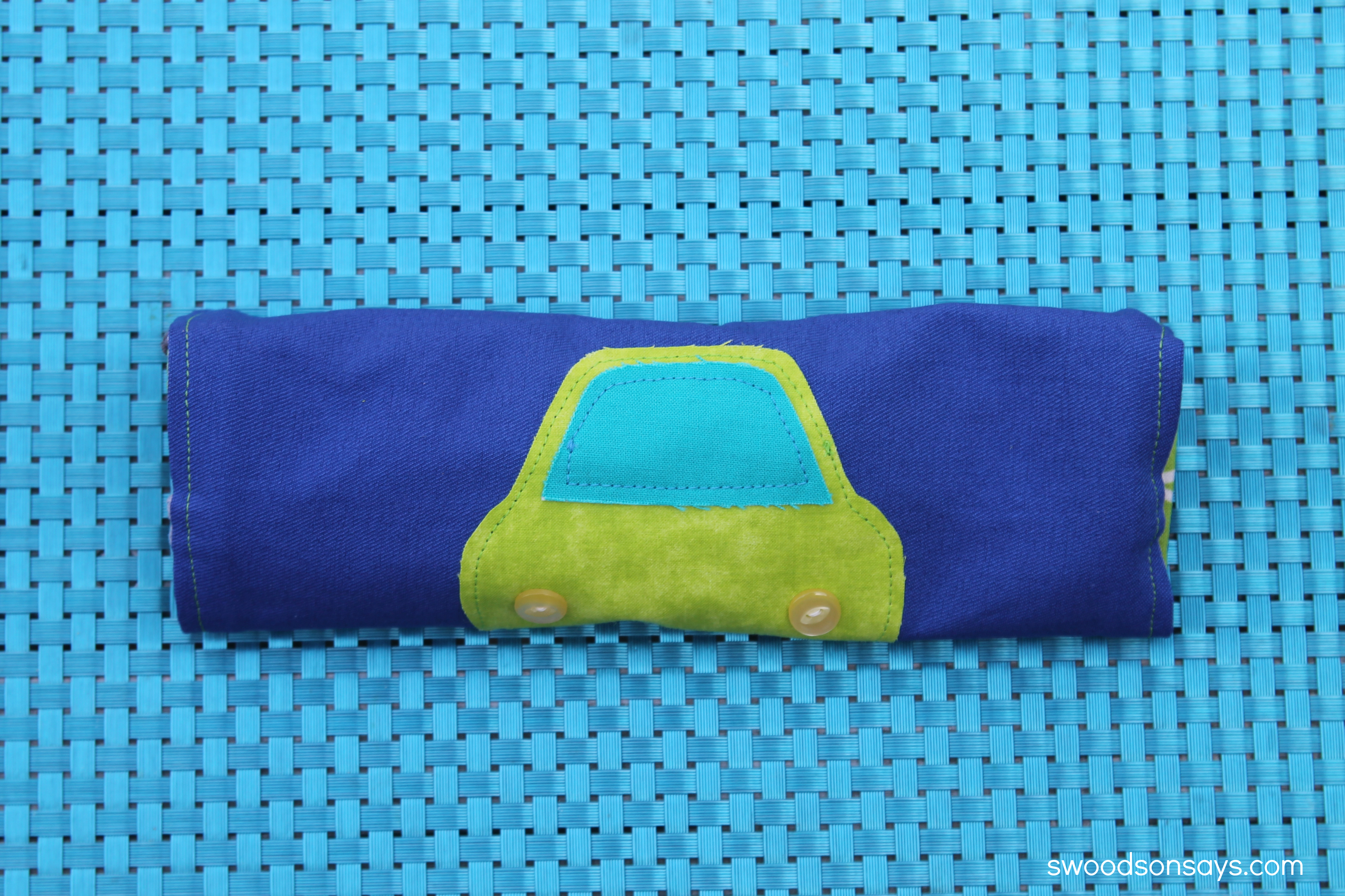 DIY Roll-Up Kid’s Buckle Toy
