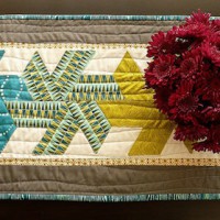 How-To: Half Hexie Star Table Runner