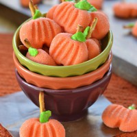 No-Bake Pumpkin Candies