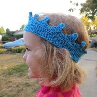 Royal Bobble Crown Knitting Pattern