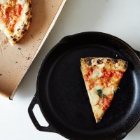 How To Reheat Leftover Pizza Like An Expert