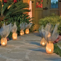 DIY Screen-Wrapped Luminaries