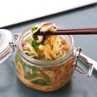 How-To: Homemade Just-Add-Hot-Water Instant Noodles Lunches