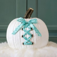 How-To: White Corset Pumpkin