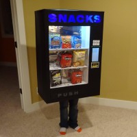 Kid Dresses Up as a Vending Machine and Other Inanimate Objects Every Year for Halloween