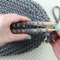 Knitting Tips: How to Work Kitchener Stitch in Garter Stitch