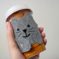 How-To: Felt Kitty Cat Cup Sleeve